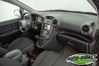 Kia Carens 2.0 CVVT 7p. Clima X-ecutive picture 14