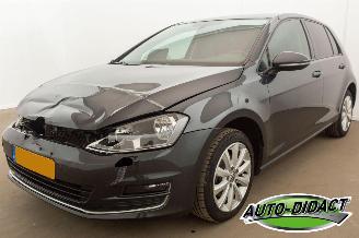 Auto incidentate Volkswagen Golf 1.2 TSI Clima Connected Series 2016/3