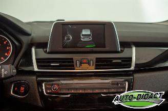 BMW 2-serie 216d Active Tourer Leder Pano Navi Clima picture 12