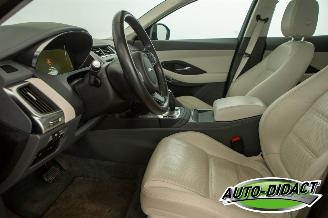 Jaguar E-Pace 2.0 P200 AWD Automaat Pano Camera Leder picture 25