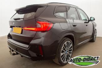 BMW iX1 eDrive20 67 kWh Automaat 54.836 km Pano Digi Dash Clima picture 4