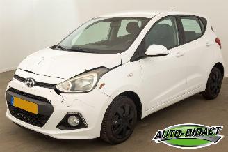 Coche accidentado Hyundai I-10 1.0i Airco 111.946 km 2014/3