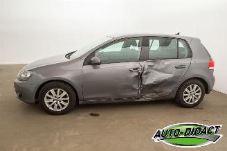 Volkswagen Golf 1.2 TSI 77kw Navi Clima Trendline picture 36
