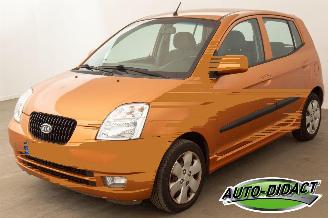 Coche accidentado Kia Picanto 1.0 LXE X-tra 2005/4