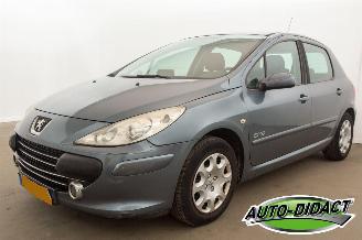 Auto incidentate Peugeot 307 1.6-16V Clima Oxygo 2007/1