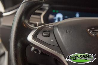 Tesla Model S 70D Base FREE SUPERCHARGING picture 11