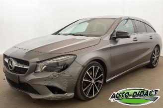 Damaged car Mercedes Cla-klasse 200 CDI Shooting Brake Airco Navi 2015/5