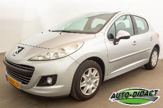 krockskadad bil auto Peugeot 207 1.6 VTi Automaat Clima XS 2010/9