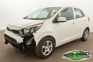 skadebil auto Kia Picanto 1.0 DPi Airco ComfortLine 2022/11