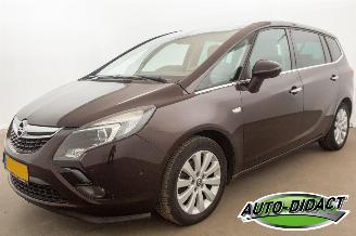Damaged car Opel Zafira 1.4 Automaat Pano Navi Camera Leder Tourer Edition 2012/2