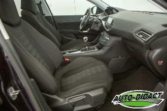 Peugeot 308 1.6 Active Clima Navi Camera Pano picture 20