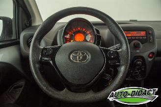 Toyota Aygo 1.0 VVT-i x-fun Airco picture 5