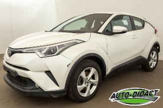 damaged passenger cars Toyota C-HR 1.2 Navi Camera Clima Business Plus 2017/2