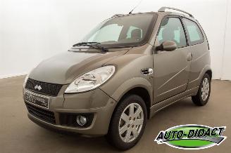 krockskadad bil brommobiel Ligier  XTOO R 2008/11