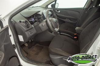 Renault Clio 0.9 TCe Airco Navi Limited picture 26
