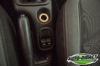 Peugeot 206 1.4 Forever picture 11