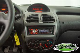 Peugeot 206 1.4 Forever picture 10