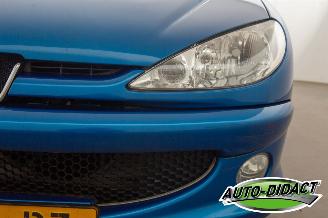 Peugeot 206 1.4 Forever picture 31
