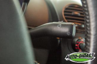 Volkswagen New-beetle Cabriolet 1.6 Airco picture 19