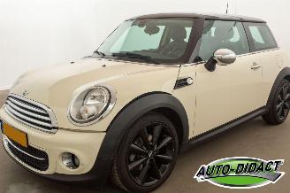 krockskadad bil auto Mini Cooper 1.6 Cooper Clima Navi Leder Westminster 2013/2