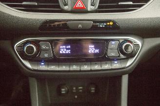 Hyundai I-30 1.4T Fastback 103kw Clima Navi picture 8