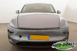 Tesla Model Y Premium 75 kWh Long Range AWD verrijdbaar picture 36