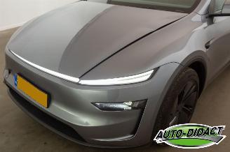 Tesla Model Y Premium 75 kWh Long Range AWD verrijdbaar picture 32