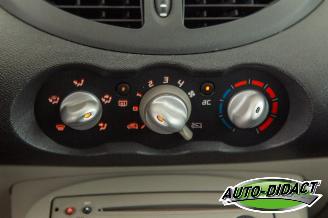Renault Twingo 1.2-16V Automaat Airco Dynamique picture 7
