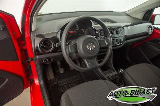 Volkswagen Up! 1.0 Airco picture 18