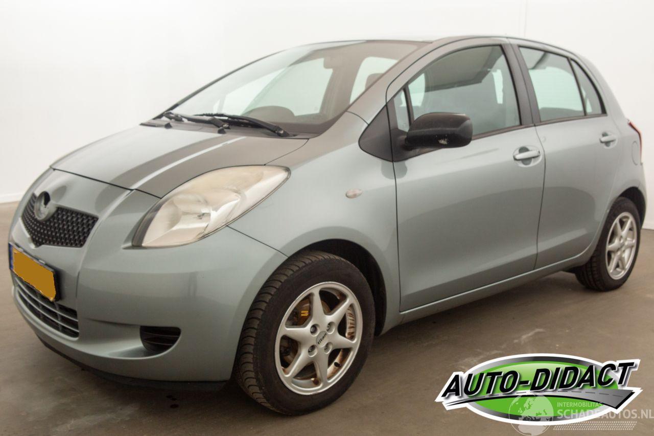 Toyota Yaris 1.3 VVTi Sol Airco
