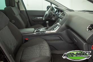 Peugeot 3008 1.6 VTi Clima Pano Première picture 20