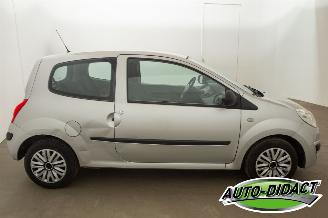 Renault Twingo 1.2 Acces Airco picture 34