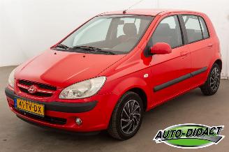 damaged passenger cars Hyundai Getz 1.4i Active Cool Airco 2007/2
