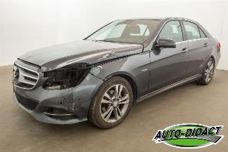 skadebil auto Mercedes E-klasse E200 - Automaat - Navi - Leder 2017/2