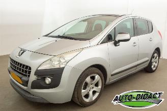 krockskadad bil auto Peugeot 3008 1.6 VTi ST - Pano - Airco - Navi 2011/11