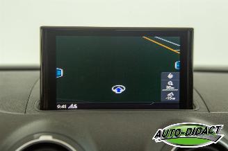 Audi A3 1.0 TFSI Automaat 82.189 km Clima Navi Leder picture 7