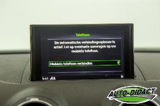 Audi A3 1.0 TFSI Automaat 82.189 km Clima Navi Leder picture 8
