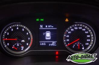 Hyundai I-10 1.0 49kW Automaat 31.592 km Airco Navi Camera picture 6