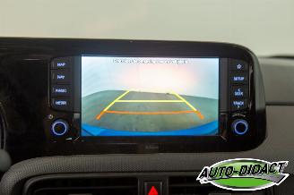 Hyundai I-10 1.0 49kW Automaat 31.592 km Airco Navi Camera picture 8