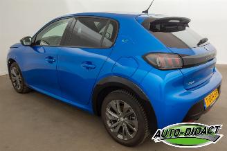 Peugeot e-208 50 kWh 63.142 km Allure Pack picture 3