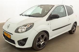 uszkodzony samochody osobowe Renault Twingo 1.2-16V Airco Collection 2011/10