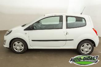 Renault Twingo 1.2-16V Airco 72.428 km NAP 1e eigenaar Authentique picture 34