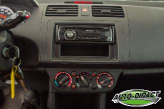 Suzuki Swift 1.5 GLS Automaat Schuifdak Airco 1e eigenaar picture 9