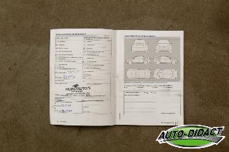 Volkswagen Golf 1.6 TDI Automaat Navi Camera Clima Business Edition picture 32