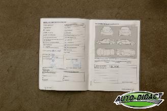 Volkswagen Golf 1.6 TDI Automaat Navi Camera Clima Business Edition picture 30