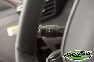 Peugeot e-208 EV 50 kWh Allure Pack picture 17