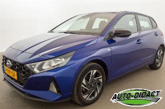 Vaurioauto  passenger cars Hyundai I-20 1.0 T-GDI 53.053 km Camera Airco Comfort 2022/6