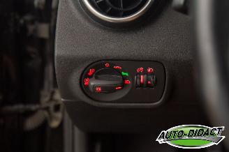 Audi A1 1.0 TFSI 70kW Navi Airco picture 14