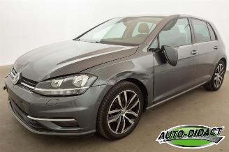 skadebil auto Volkswagen Golf 1.0 TSI Automaat Navi Camera Clima 85kW Comfortline 2019/7