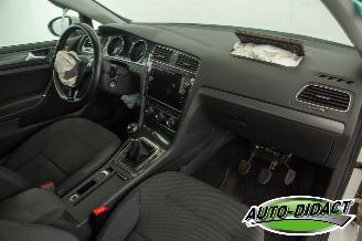 Volkswagen Golf 1.6 TDI Navi Clima Comfortline picture 18